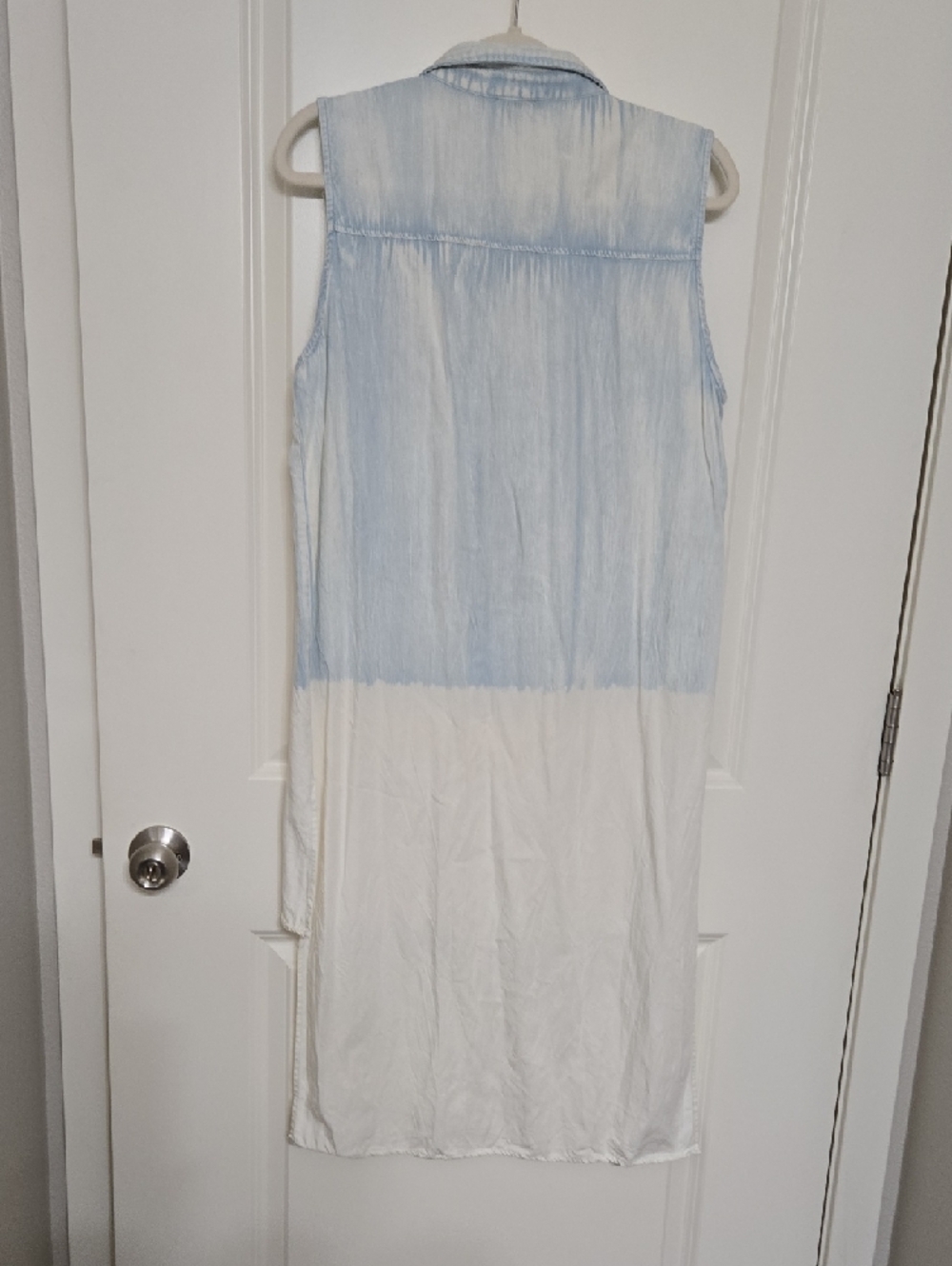 POL Sleeveless Dip-Dye Tunic in Light Blue and White - Picture 2 of 5